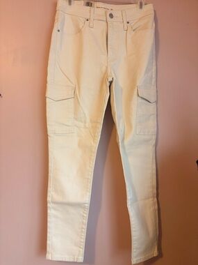 Levi's NWT 721 Cream High-Rise Skinny Cargo Jeans